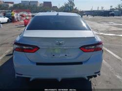 تۆیۆتا کامری